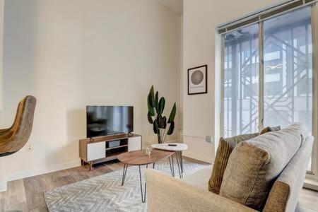 Cozysuites - 1Br With Direct Skybridge Access #1 Indianapolis Exterior photo